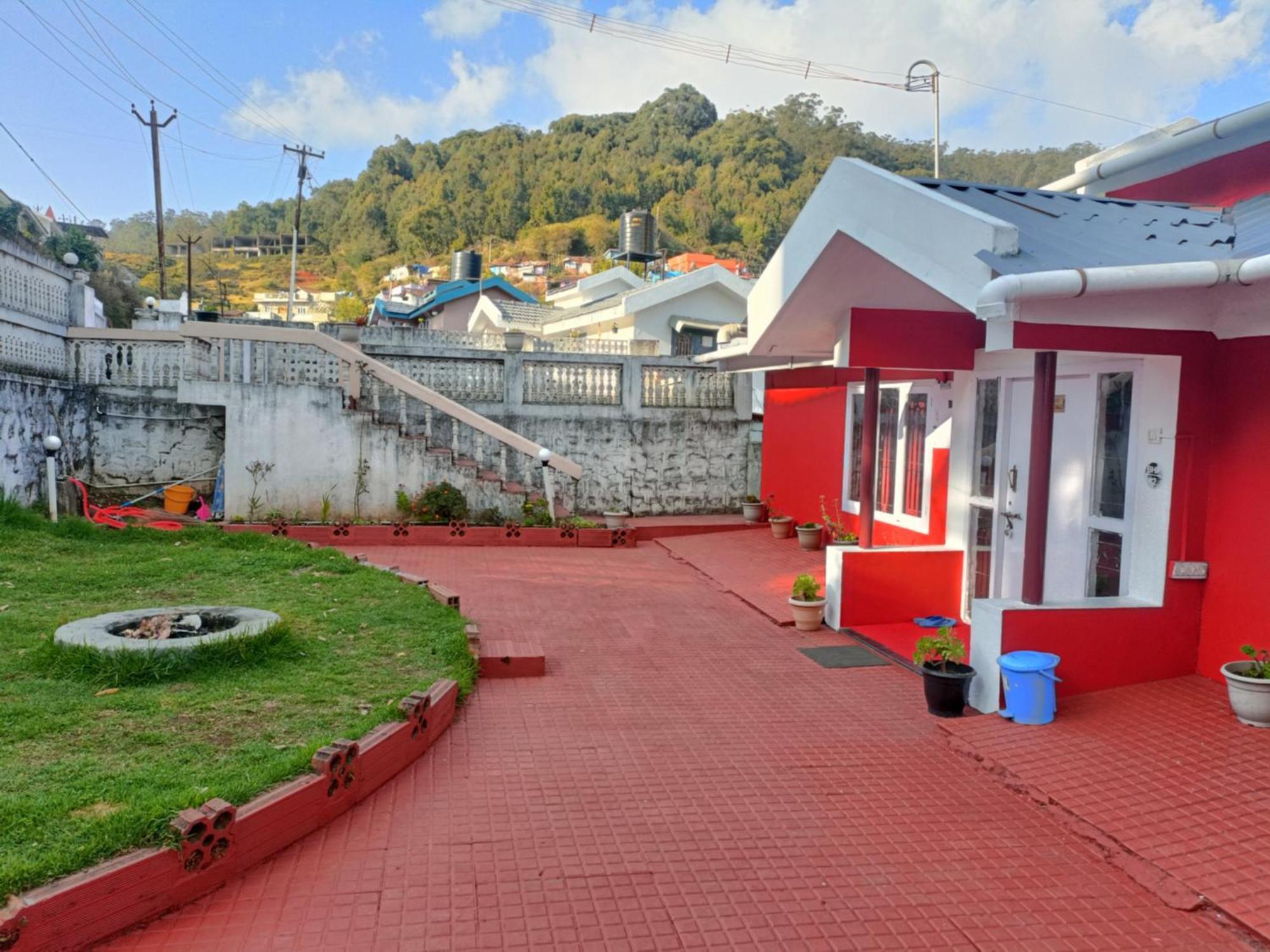 Queens Cottage - Individual Cottage Ooty Exterior foto